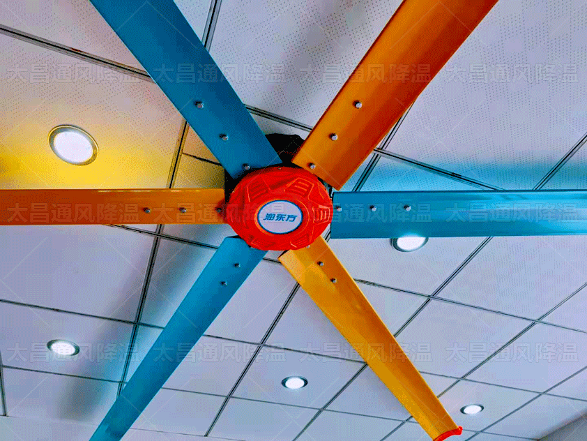 梅雨季節(jié)，工業(yè)大風扇助力工業(yè)防潮除濕