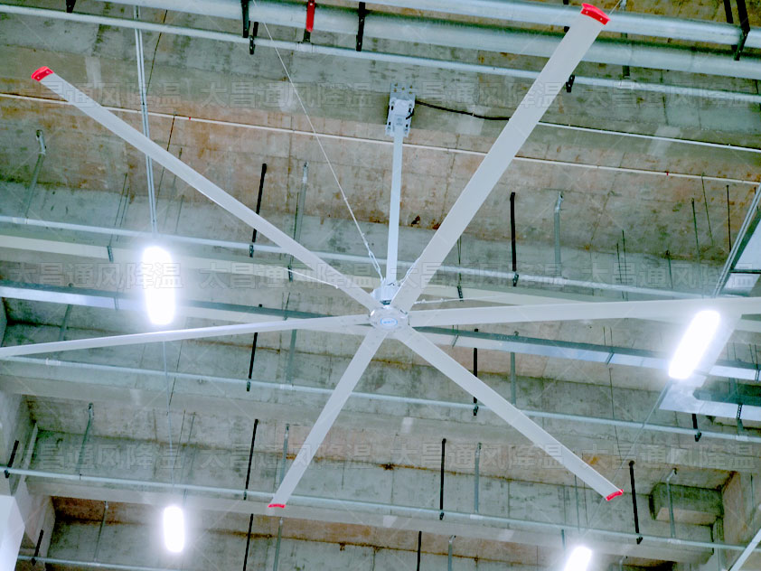 工廠高溫沒法干活，大型企業(yè)都在用的降溫方法你知道嗎？