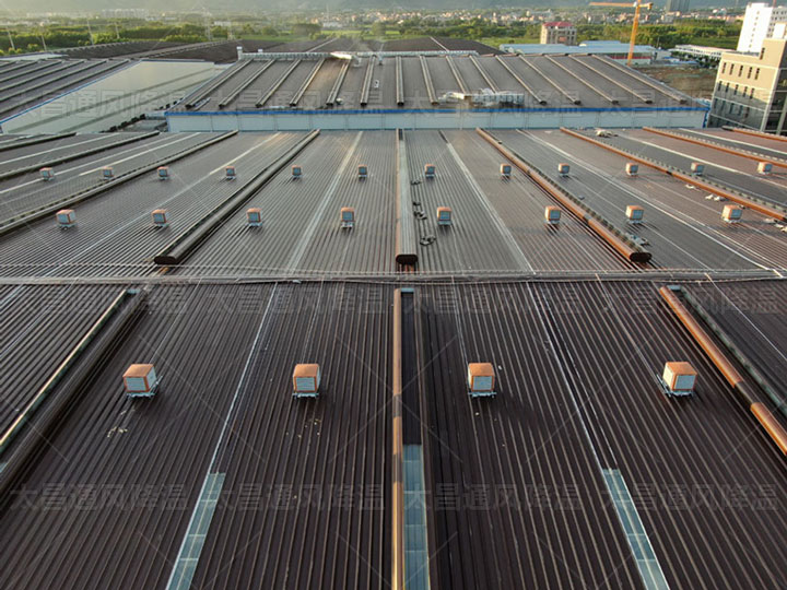 廠房鐵棚降溫用環(huán)?？照{(diào)靠譜嗎？