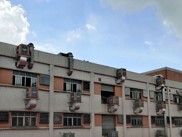 東莞環(huán)?？照{(diào)廠家.1.5KW環(huán)保空調(diào).車間降溫設(shè)備