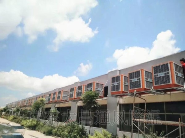 企業(yè)工廠車間降溫標(biāo)配潤東方環(huán)?？照{(diào)